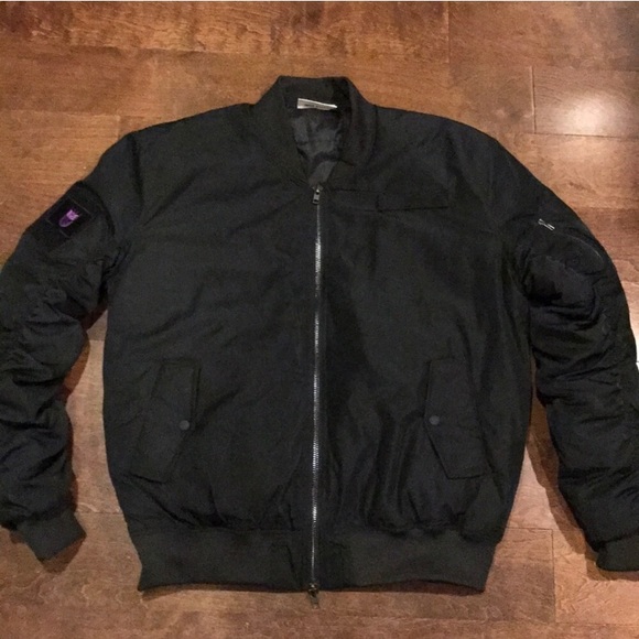 Bomber jacket - Picture 1 of 5